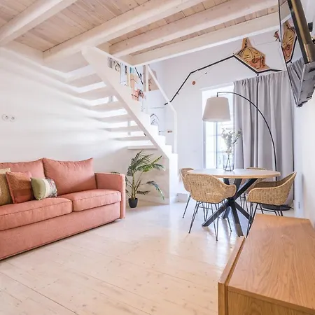 Pensionat Lodo Se - Mezanino By Hd *